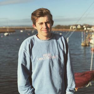 Meet your Posher, Sebastian